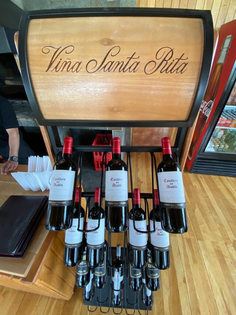 Vinos Rio Serrano Torres | Masai Campers